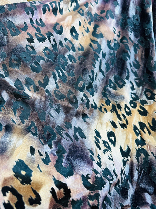 Leopard design in luxury burnout stretch velvet 4-way stretch 58/60” Sold by the YD.