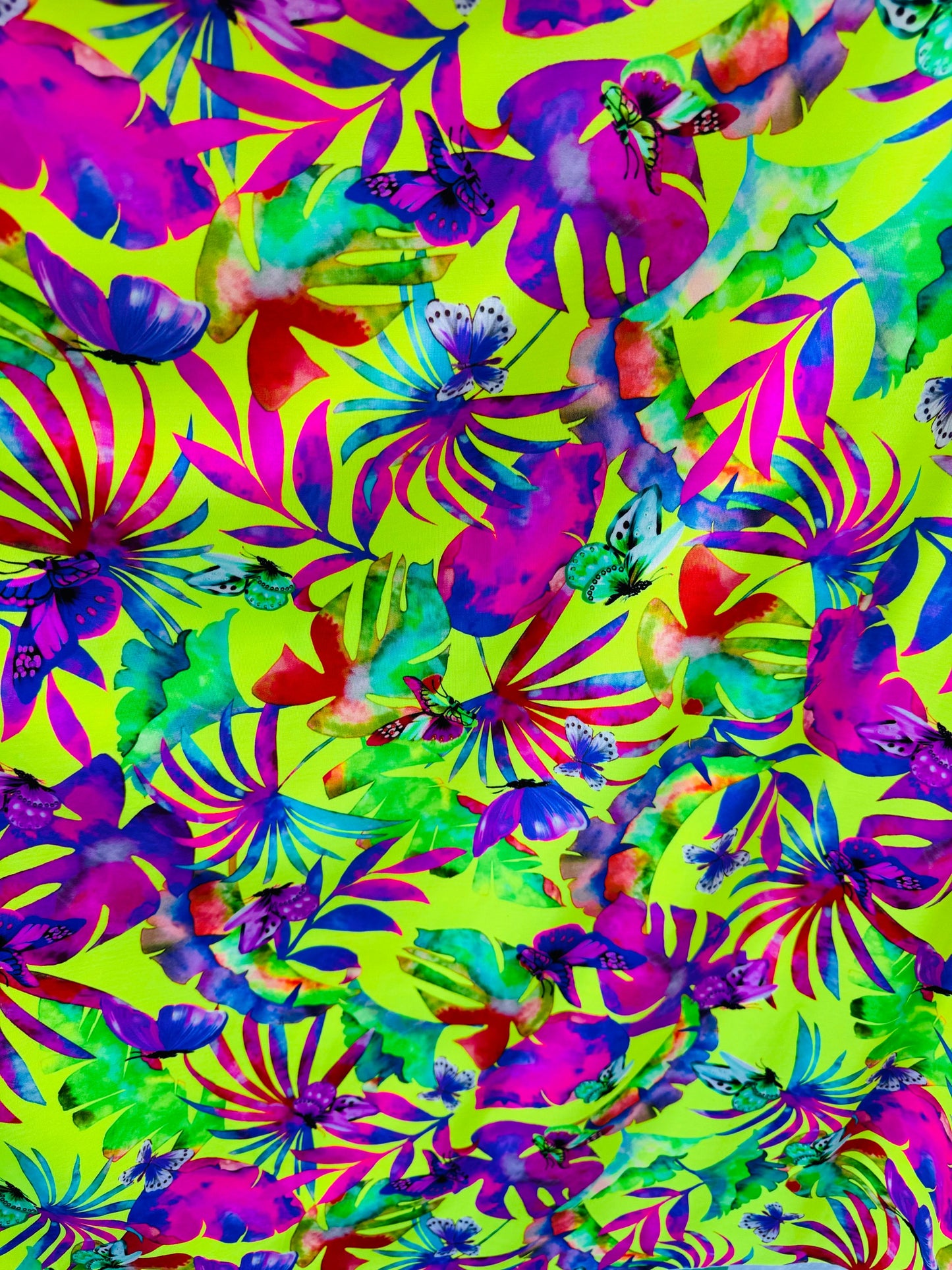 New Fantastic Tropical design print nylon spandex Italian quality 4-way stretch 58/60”