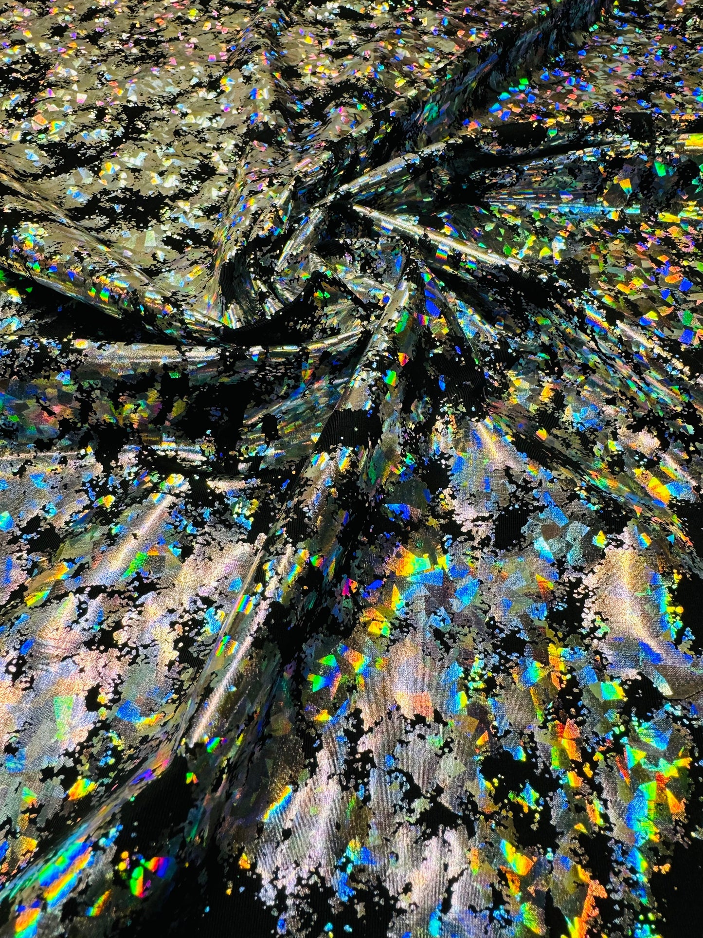 New splattered shattered glass design black/silver metallic nylon spandex 4-way stretch 58/60”