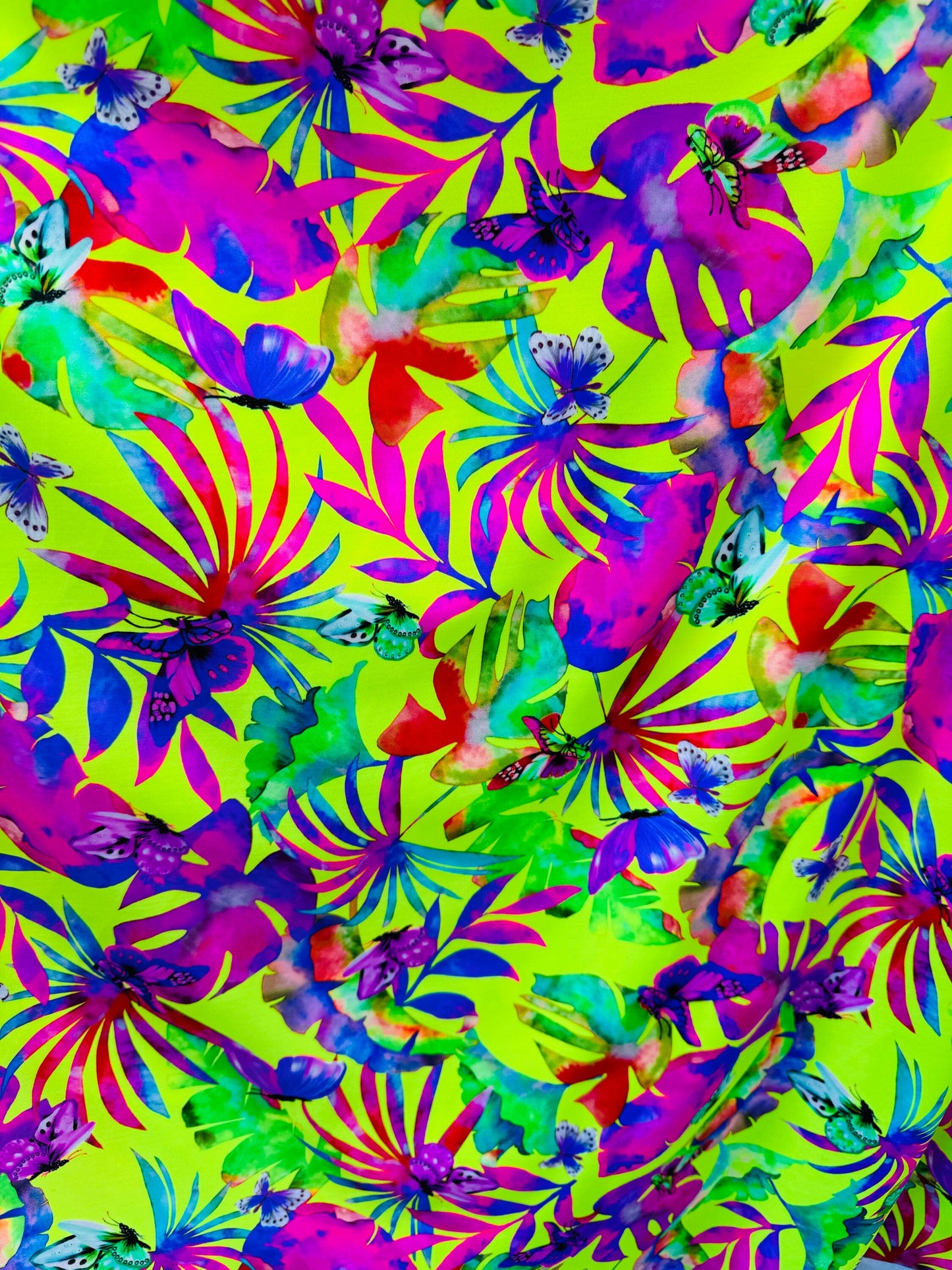 New Fantastic Tropical design print nylon spandex Italian quality 4-way stretch 58/60”