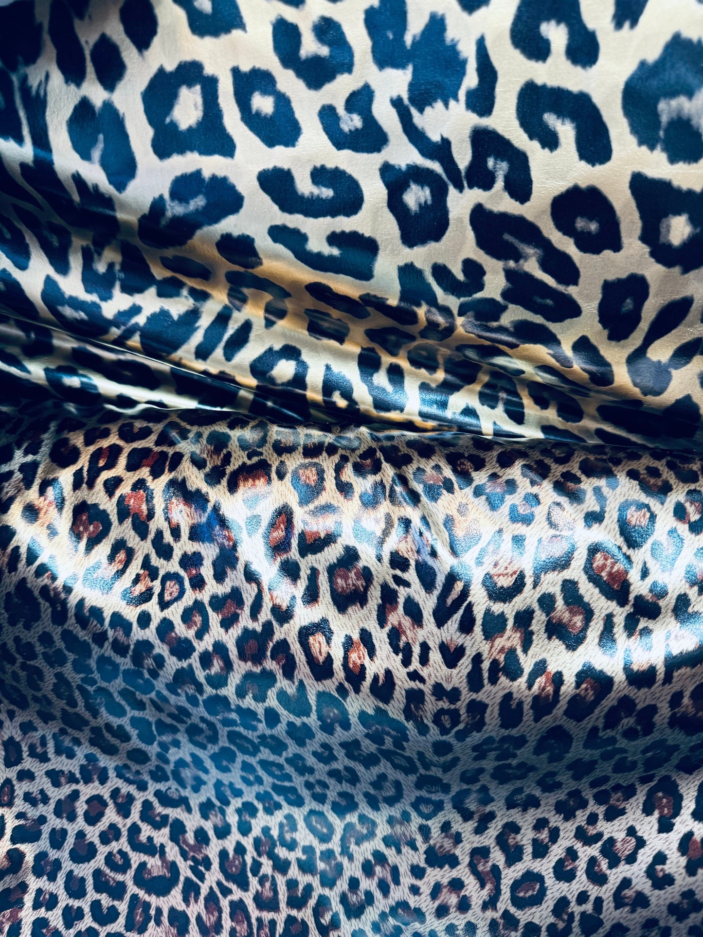 New Exotic animal print on stretch all over foil 4-way stretch 58/60” High quality fabrics by AlexLAFabrics