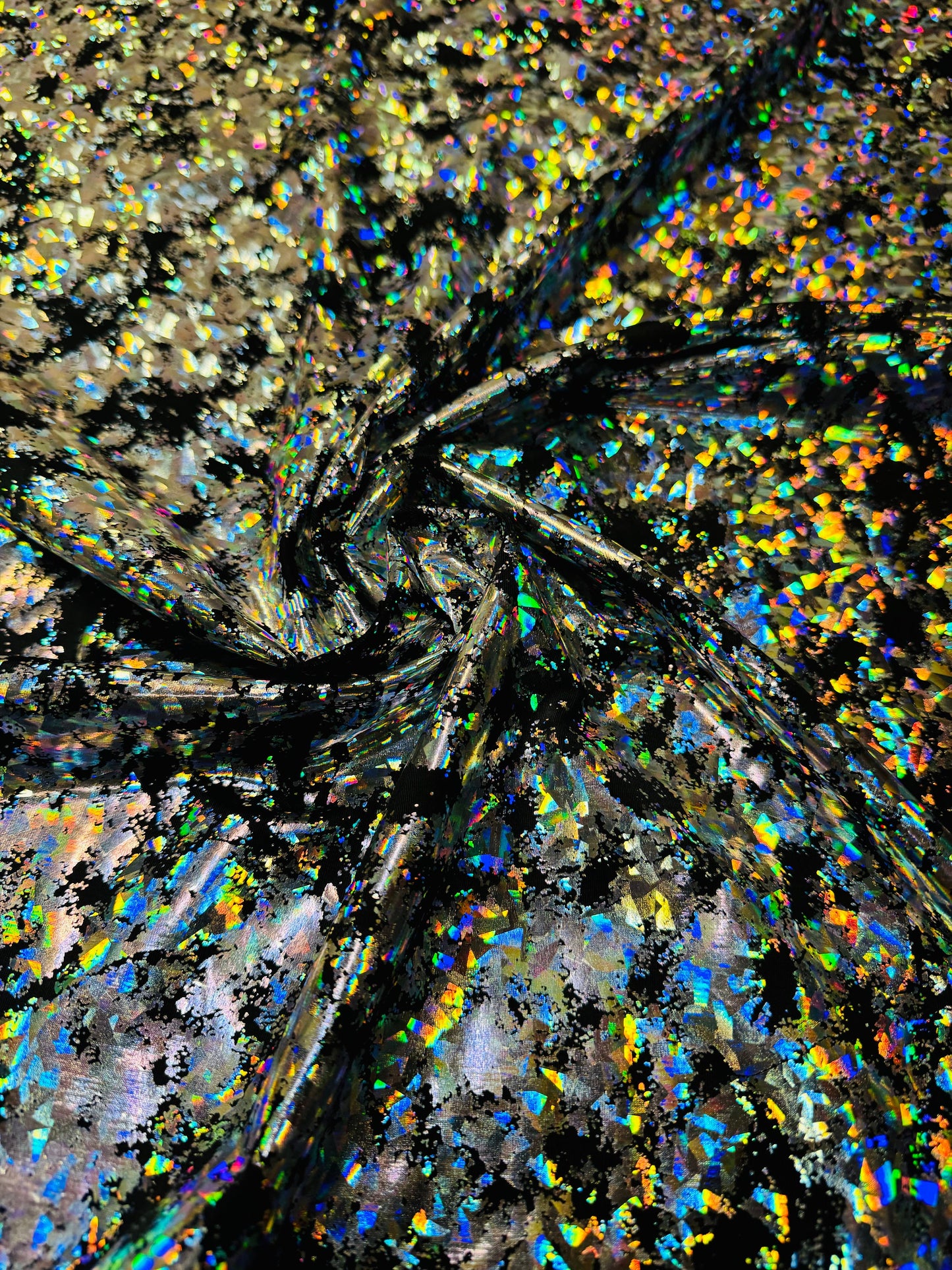 New splattered shattered glass design black/silver metallic nylon spandex 4-way stretch 58/60”