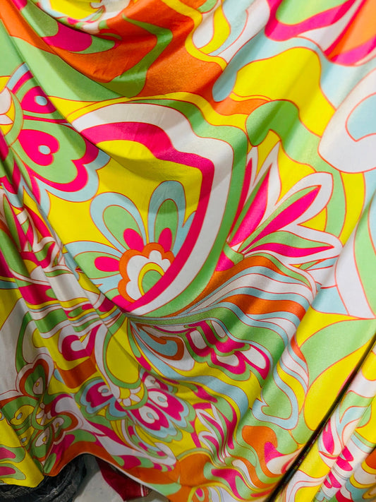New Multipastel floral design print on great quality of poly spandex light weight 4-way stretch 58/60”