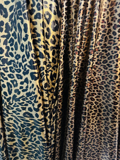 Exotic animal print on stretch vinyl with foil 4-way stretch 58/60” Sold by the YD. Ships worldwide from Los Angeles California USA