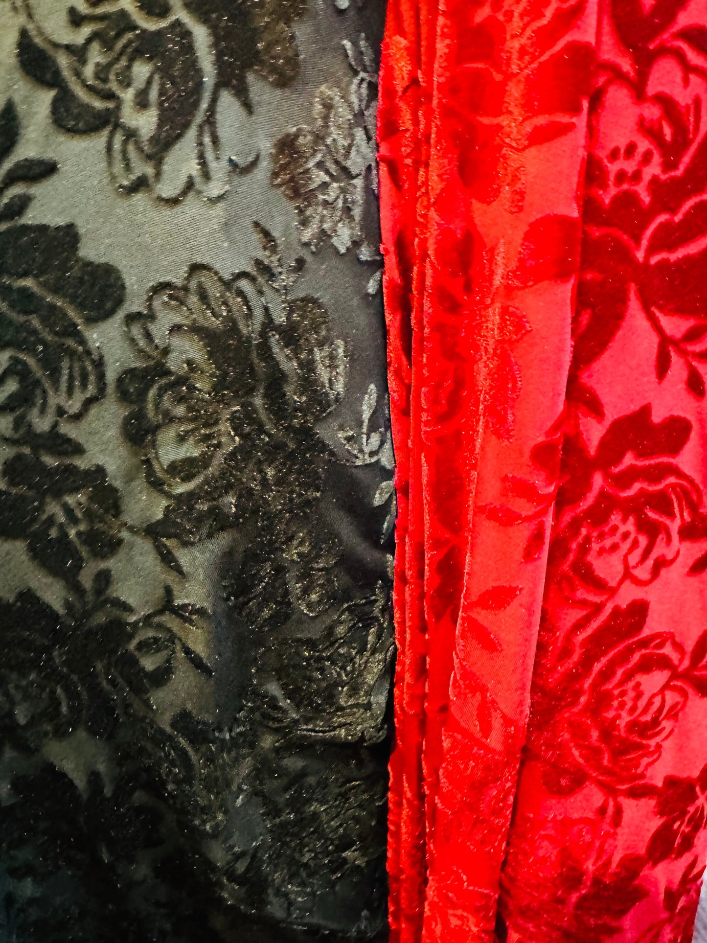 Deluxe burnout flower design 4-way stretch velvet 58/60” High quality fabrics by AlexLAFabrics