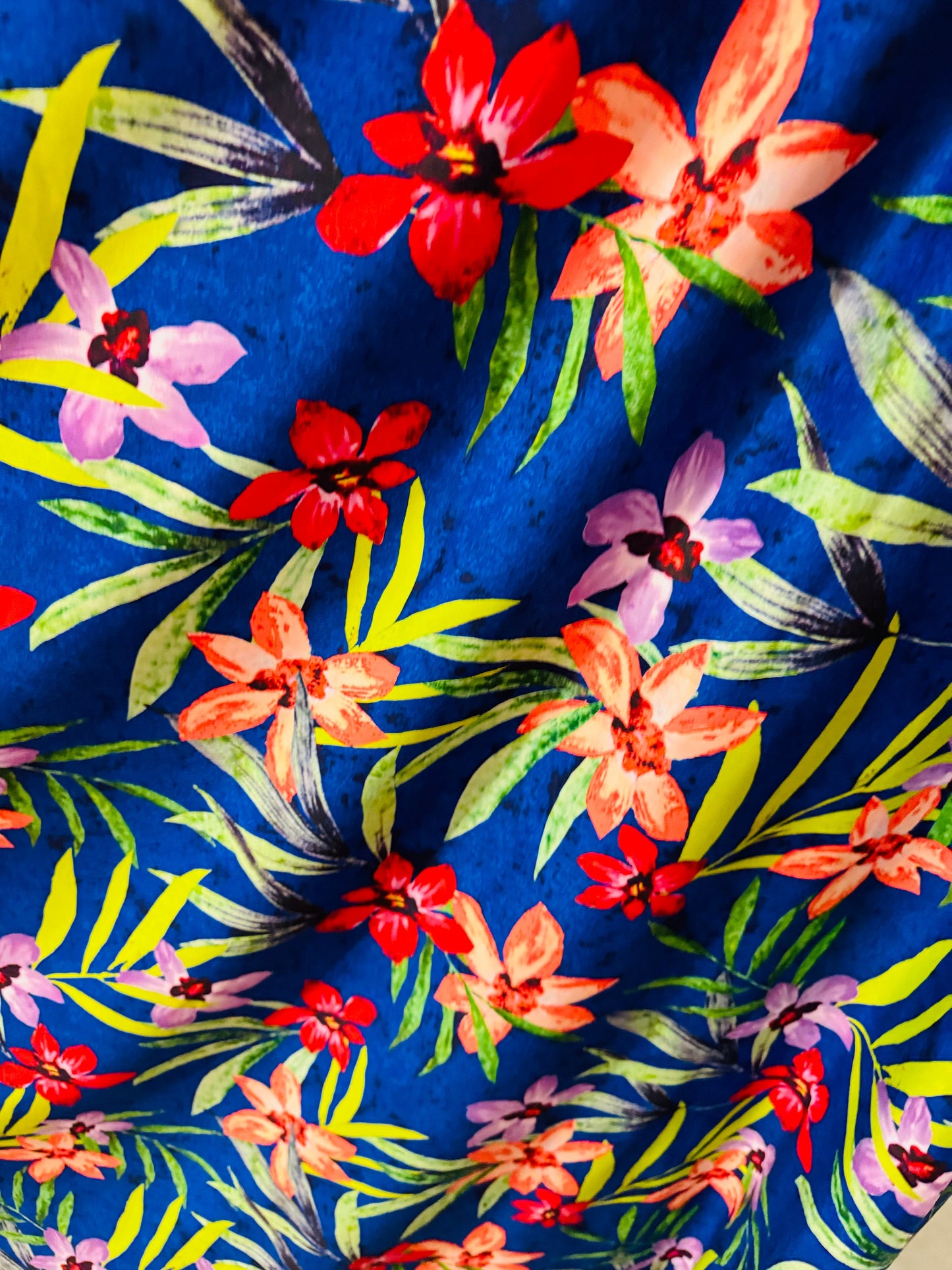 Hawaiian flower design sapphire/multi print on great quality of nylon spandex 4-way stretch 58/60”