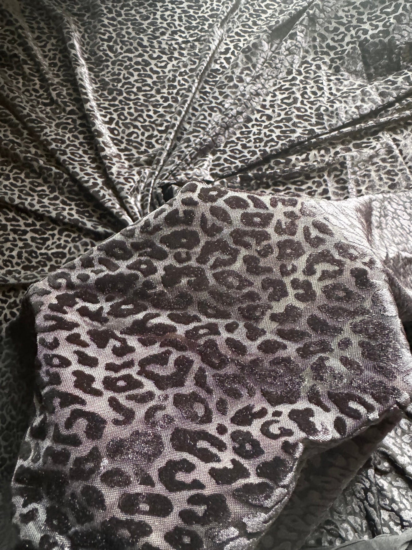 Cheetah exotic design on burnout stretch velvet 4-way stretch 58/60” High quality fabrics by AlexLAFabrics