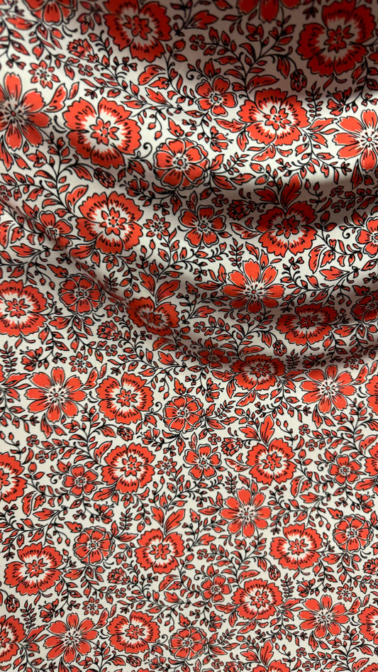 Floral design print on poly spandex 4-way stretch 58/60”