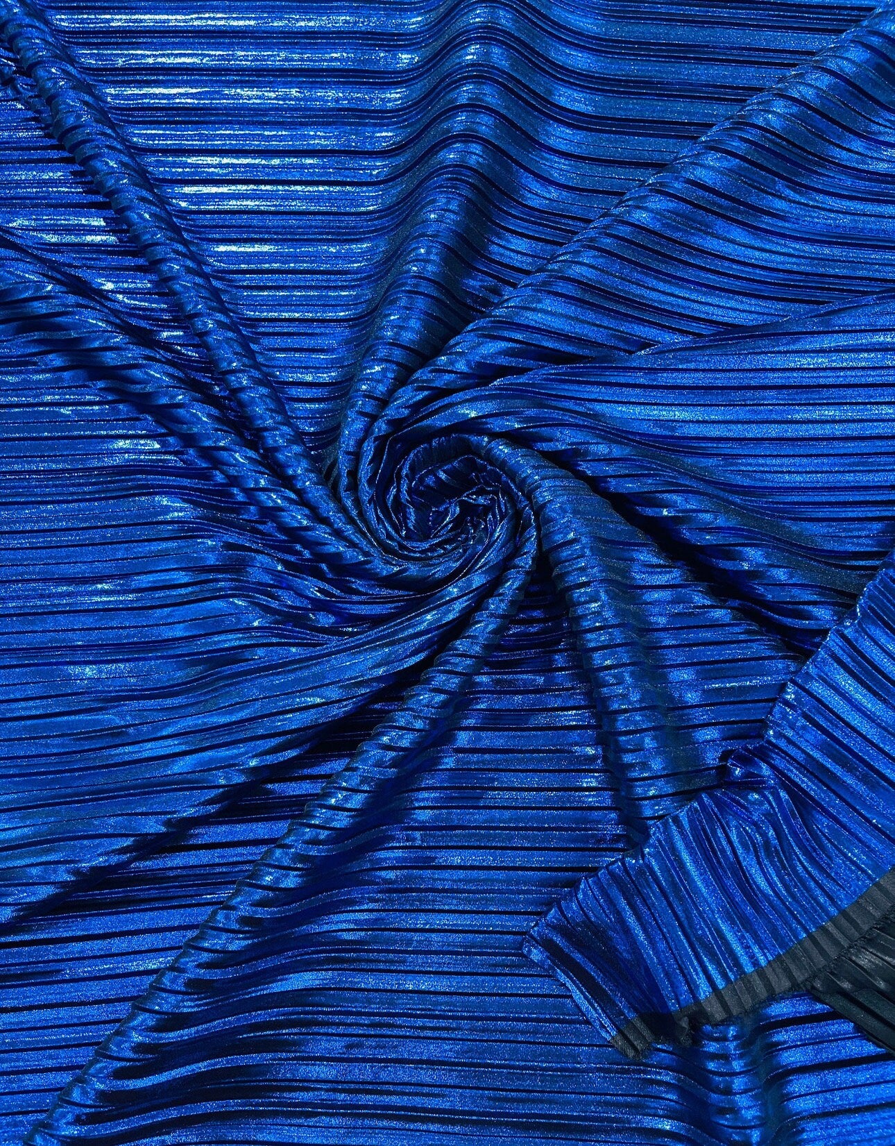 Luxury Metallic Pleated High quality fabric 2-way stretch 58/60” Sold by the YD. Ships worldwide from Los Angeles California USA