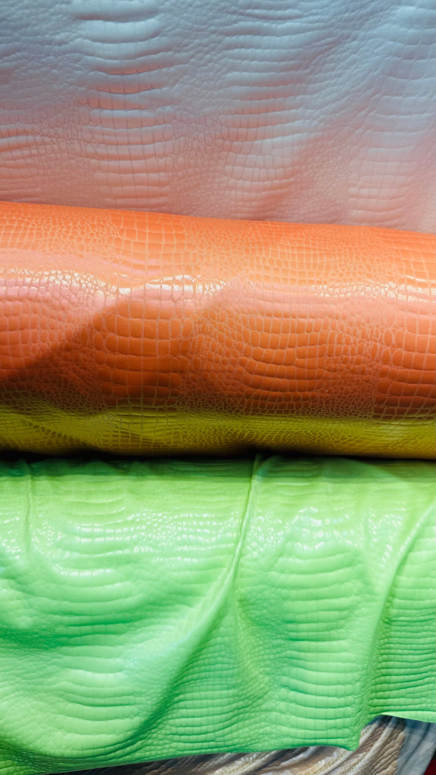 Snake design on poly spandex with clear foil 4-way stretch 58/60” High quality fabrics by AlexLAFabrics