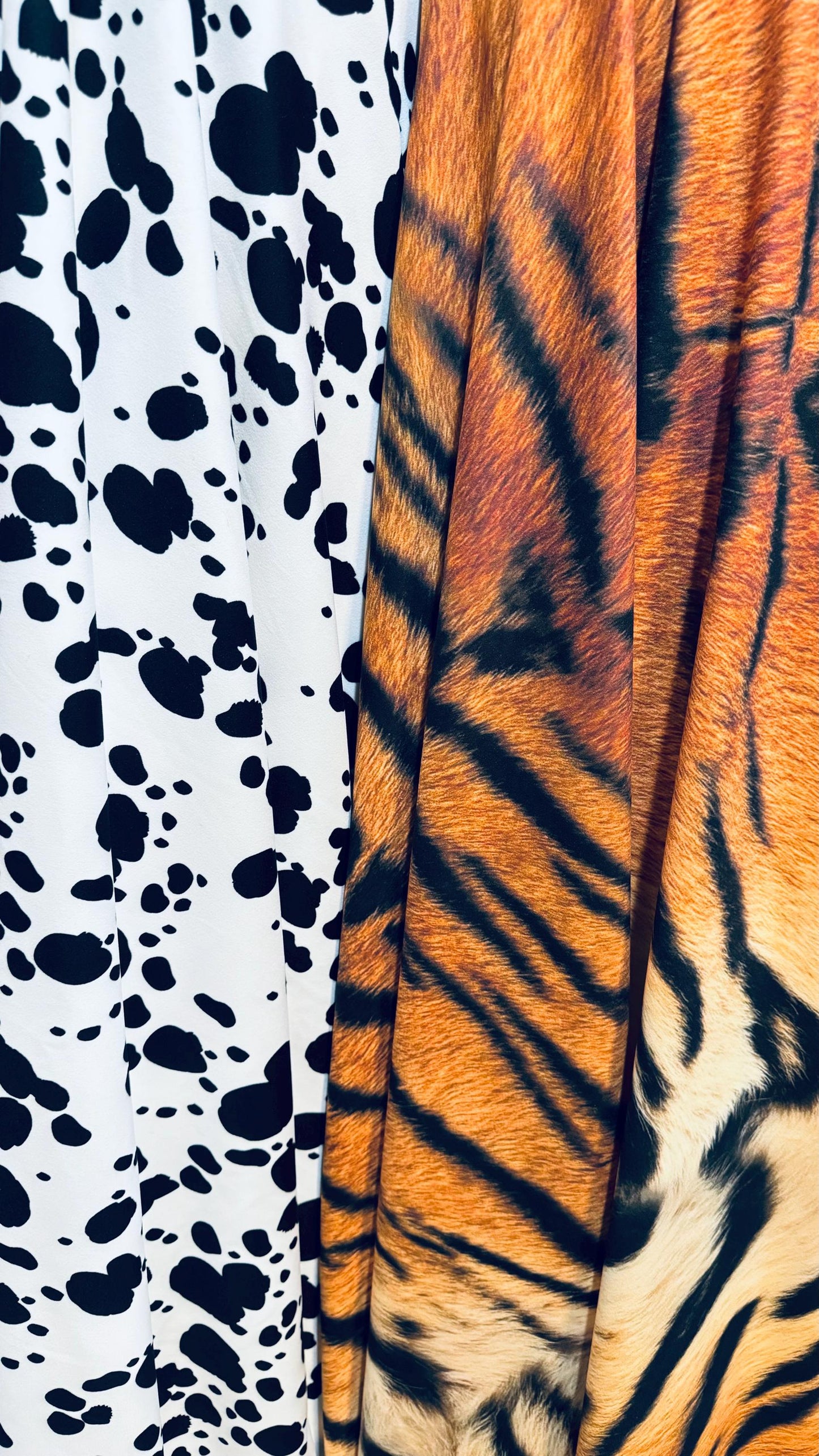 Exotic Animals prints High performance of nylon spandex 4-way stretch 58/60” High quality fabrics by AlexLAFabrics