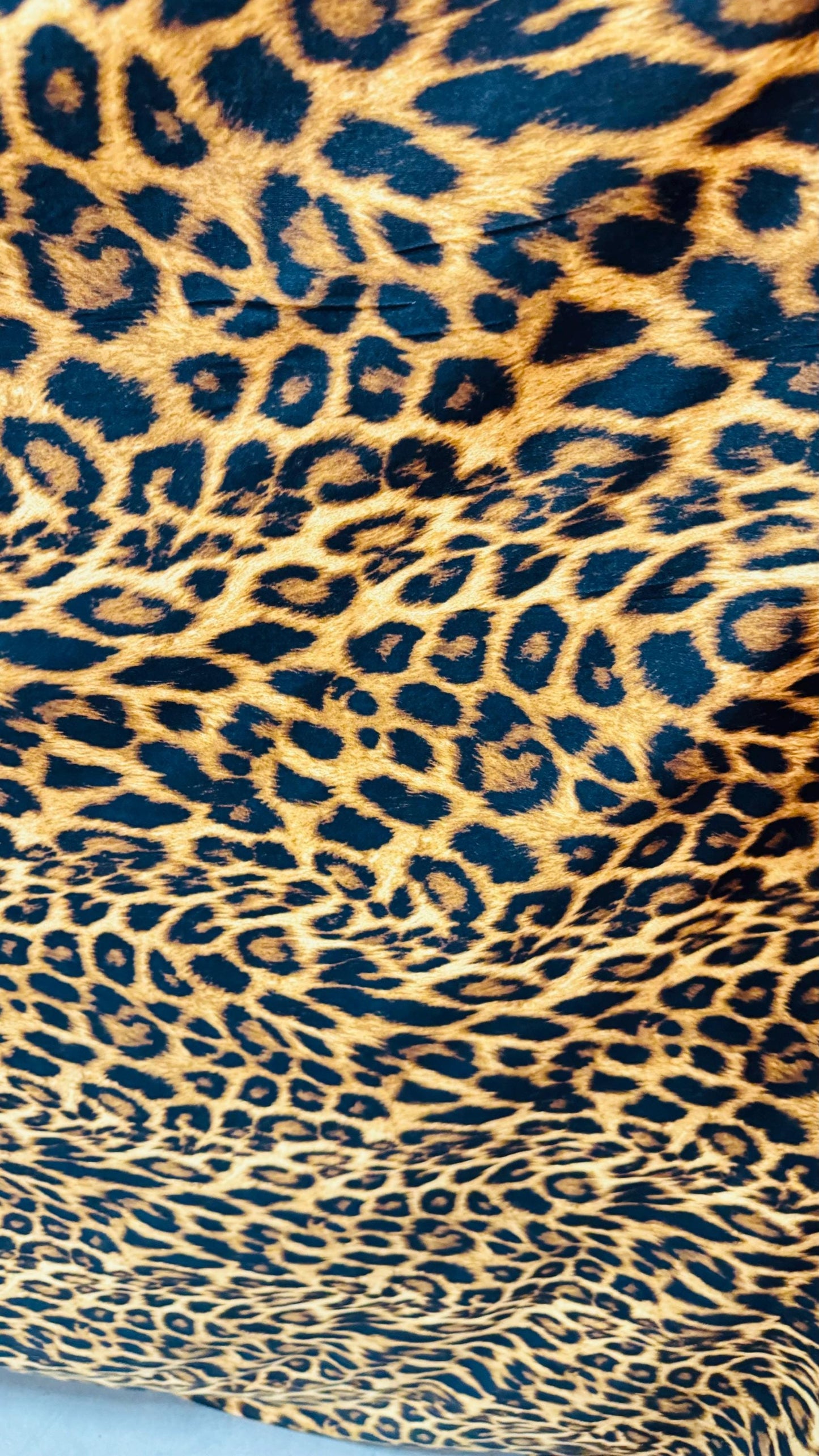 New leopard print Brown/Gold on brush poly spandex 4way stretch 58/60" Sold by the YD. Ships worldwide from Los Ángeles California USA.