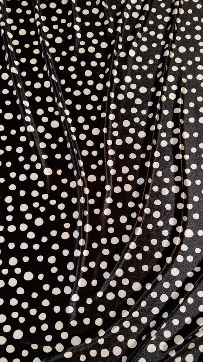 Pebbles design black/white on stretch luxury silky velvet 58/60” Sold by the YD. Ships Worldwide from Los Angeles California USA.