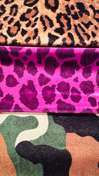 New Stretch Velvets print Luxury quality of velvet 4way stretch 58/60" Sold by the YD. Ships worldwide from Los Ángeles California USA.