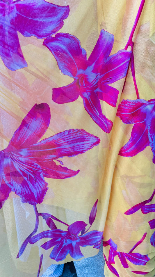 New Tulip Flower design print on power mesh 4-way stretch see though fabric 58/60” Sold by the YD. Ships Worldwide from Los Ángeles CA.