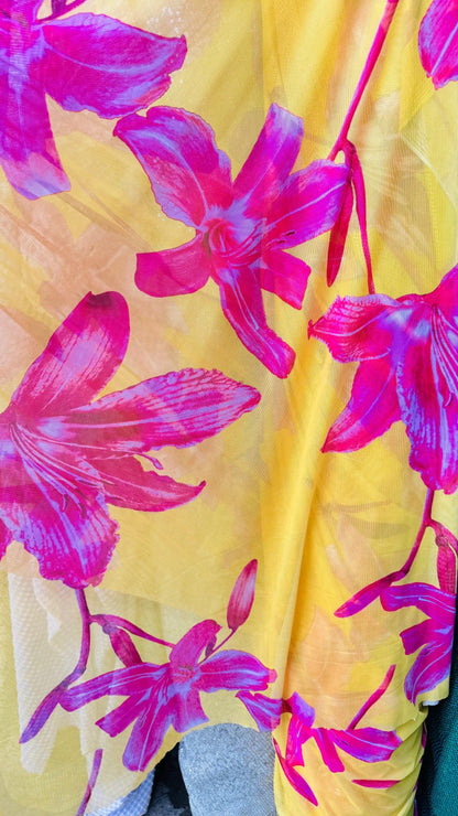 New Tulip Flower design print on power mesh 4-way stretch see though fabric 58/60” Sold by the YD. Ships Worldwide from Los Ángeles CA.