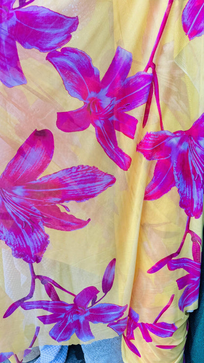 New Tulip Flower design print on power mesh 4-way stretch see though fabric 58/60” Sold by the YD. Ships Worldwide from Los Ángeles CA.