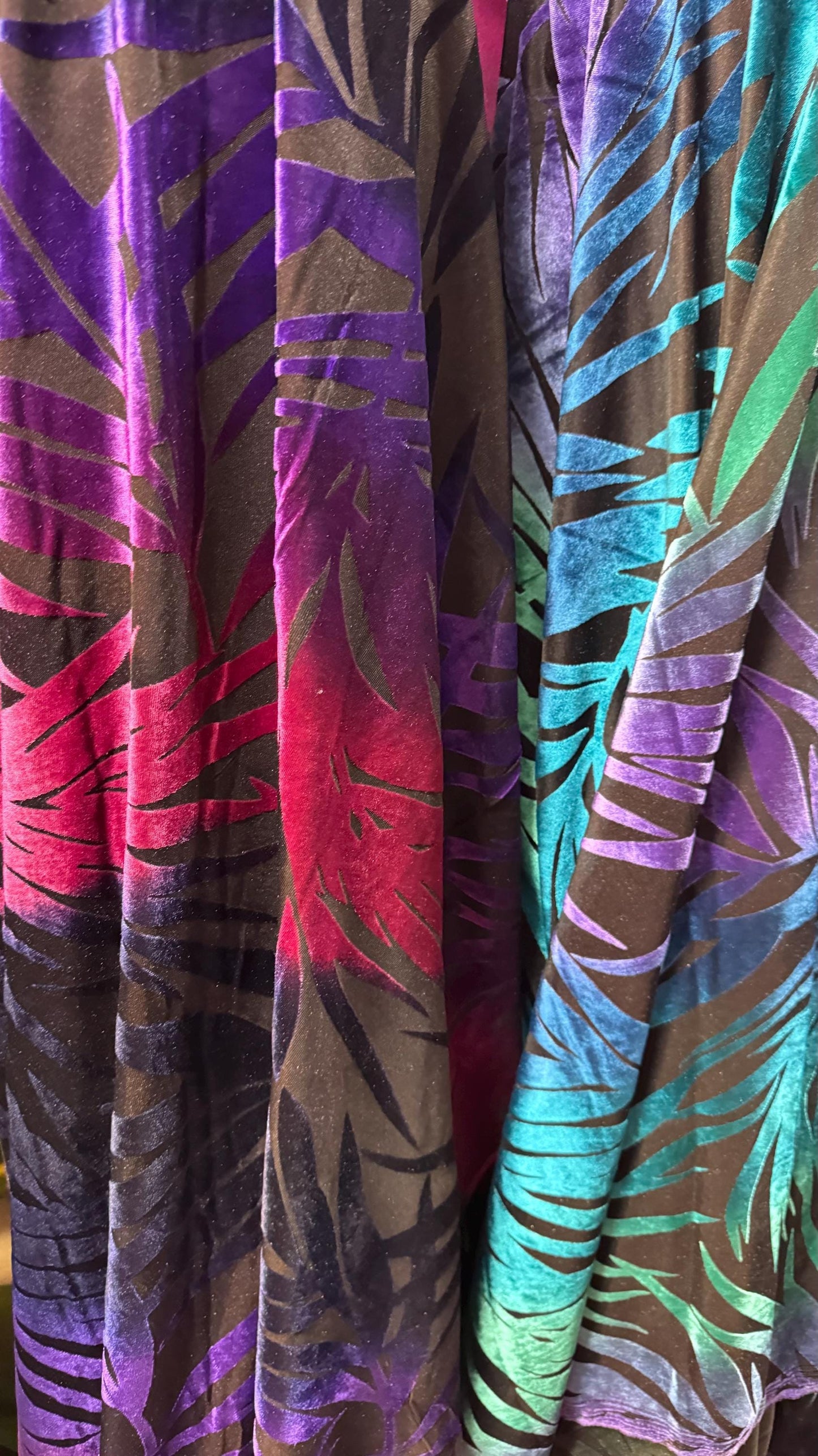 NEW Burnout Silky stretch velvet Leaf abstract design Italian High quality 4way stretch 58/50" Sold by the YD. Ships worldwide from L.A