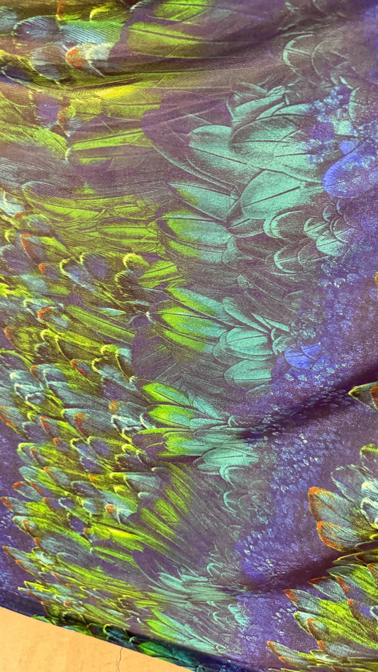New Feathers Peacock design on heavy stretch velvet 4way stretch 58/60" Sold by the YD. Ships worldwide from Los Ángeles California USA.
