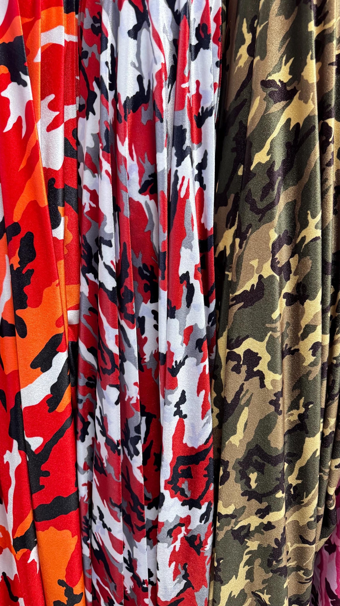 NEW Camouflage design print on great quality of stretch velvet 4-way stretch 58/60” Sold by the YD. Ships Worldwide from Los Angeles CA