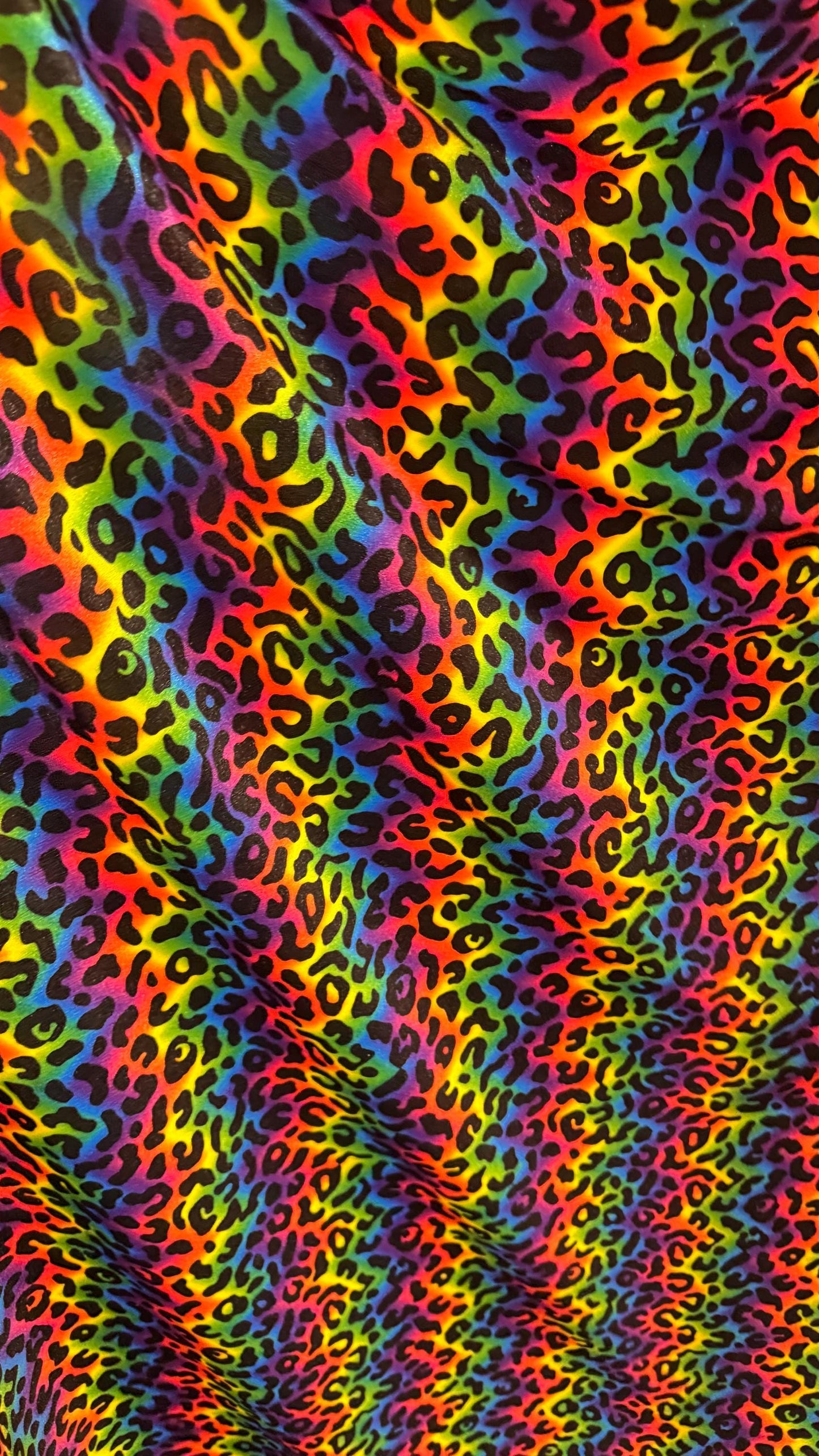 NEW Exotic Leopard design print on great quality of stretch velvet 4-way stretch 58/60” Sold by the YD. Ships Worldwide from Los Angeles CA