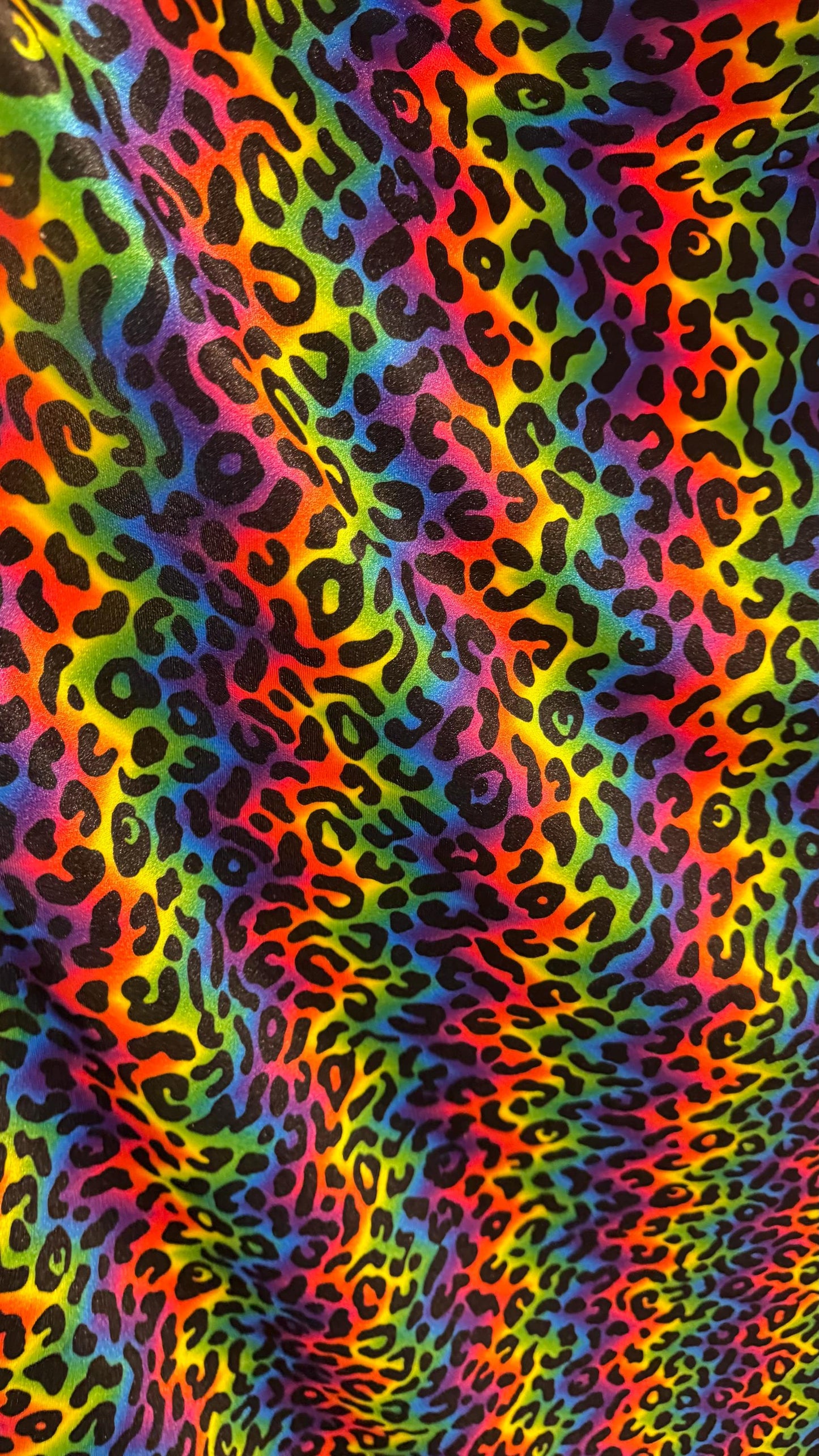 NEW Exotic Leopard design print on great quality of stretch velvet 4-way stretch 58/60” Sold by the YD. Ships Worldwide from Los Angeles CA
