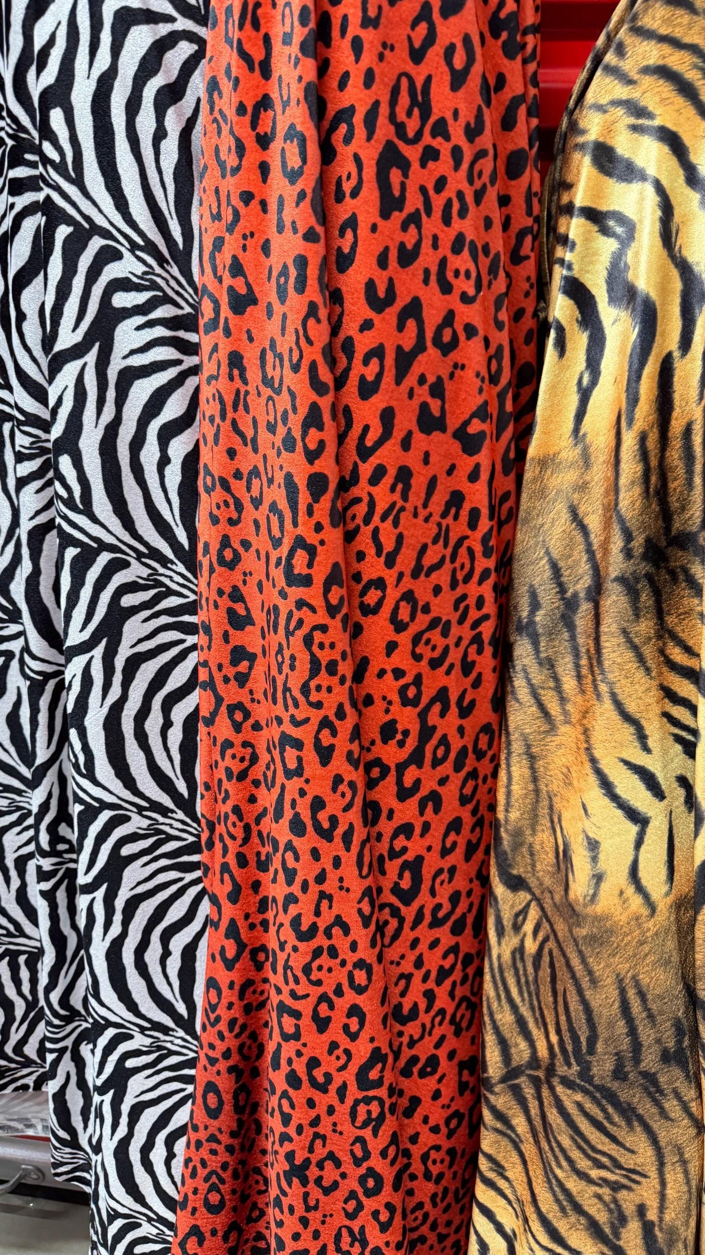 NEW Exotic Animal designs print on great quality of stretch velvet 4-way stretch 58/60” Sold by the YD. Ships Worldwide from Los Angeles CA