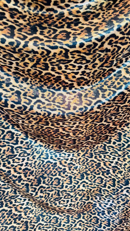 New Jaguar design metallic nylon spandex with foggy foil 4-way stretch i 58/60” Sold by the YD. Ships worldwide from Los Angeles California