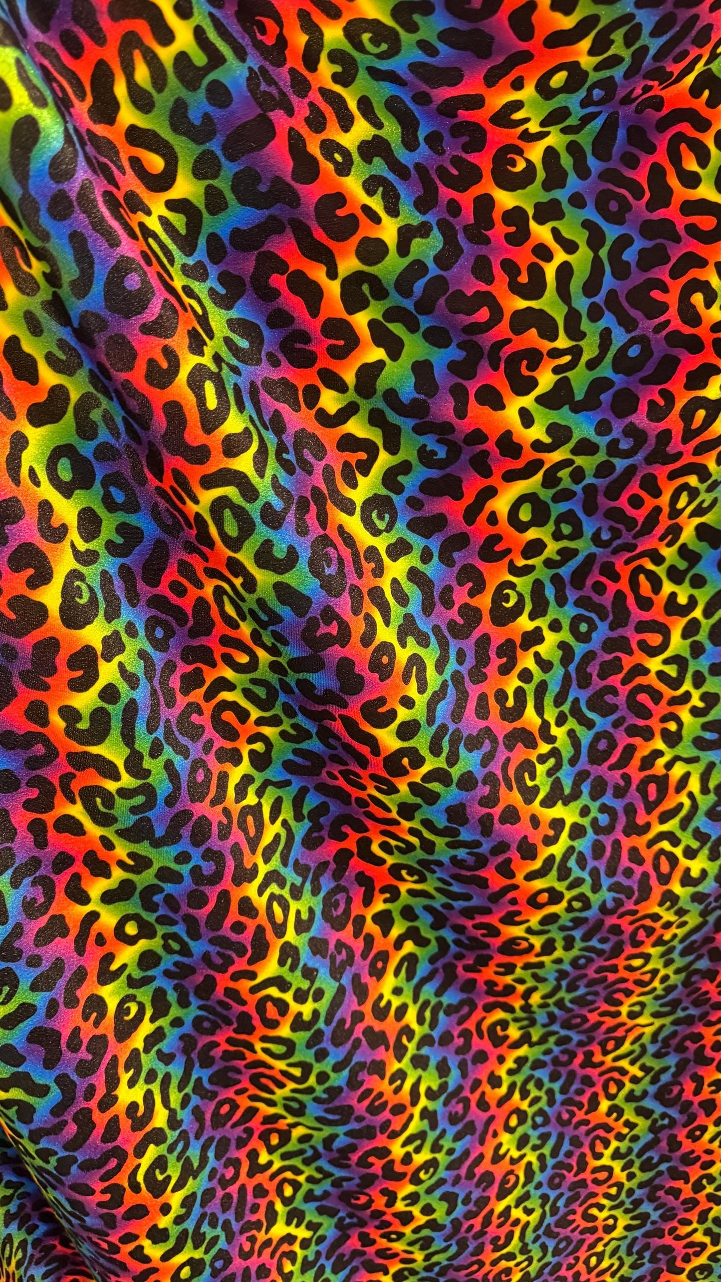 NEW Exotic Leopard design print on great quality of stretch velvet 4-way stretch 58/60” Sold by the YD. Ships Worldwide from Los Angeles CA