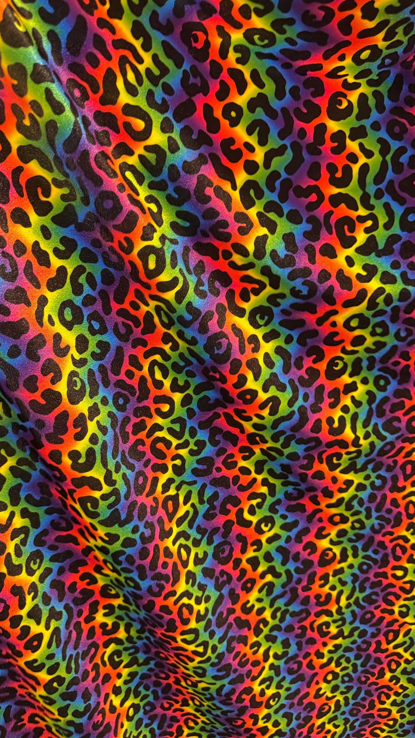 NEW Exotic Leopard design print on great quality of stretch velvet 4-way stretch 58/60” Sold by the YD. Ships Worldwide from Los Angeles CA