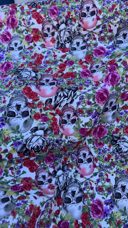 New Skull design print on heavy cotton twill fabric non stretch 50/52”  Sold by the YD. Ships worldwide from Los Angeles California.