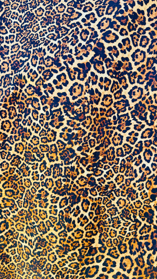 Wild Jaguar design print on great quality of cotton twill  Non Stretch 50”/52” Sold by the YD. Ships Worldwide from Los Angeles California