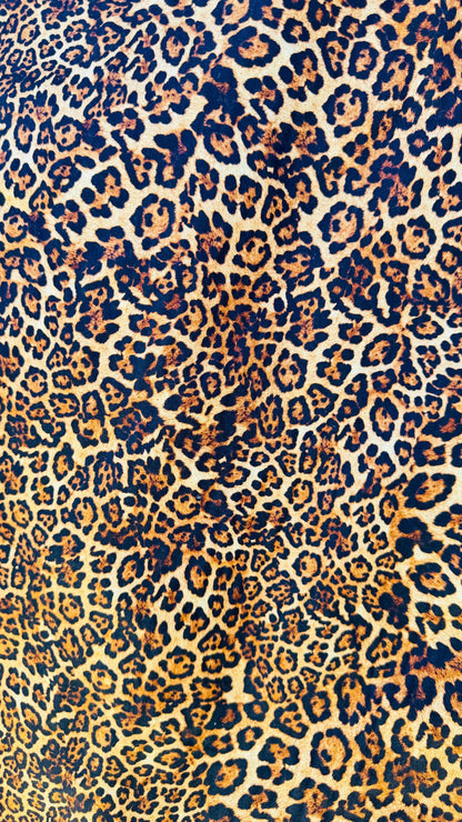 Wild Jaguar design print on great quality of cotton twill  Non Stretch 50”/52” Sold by the YD. Ships Worldwide from Los Angeles California