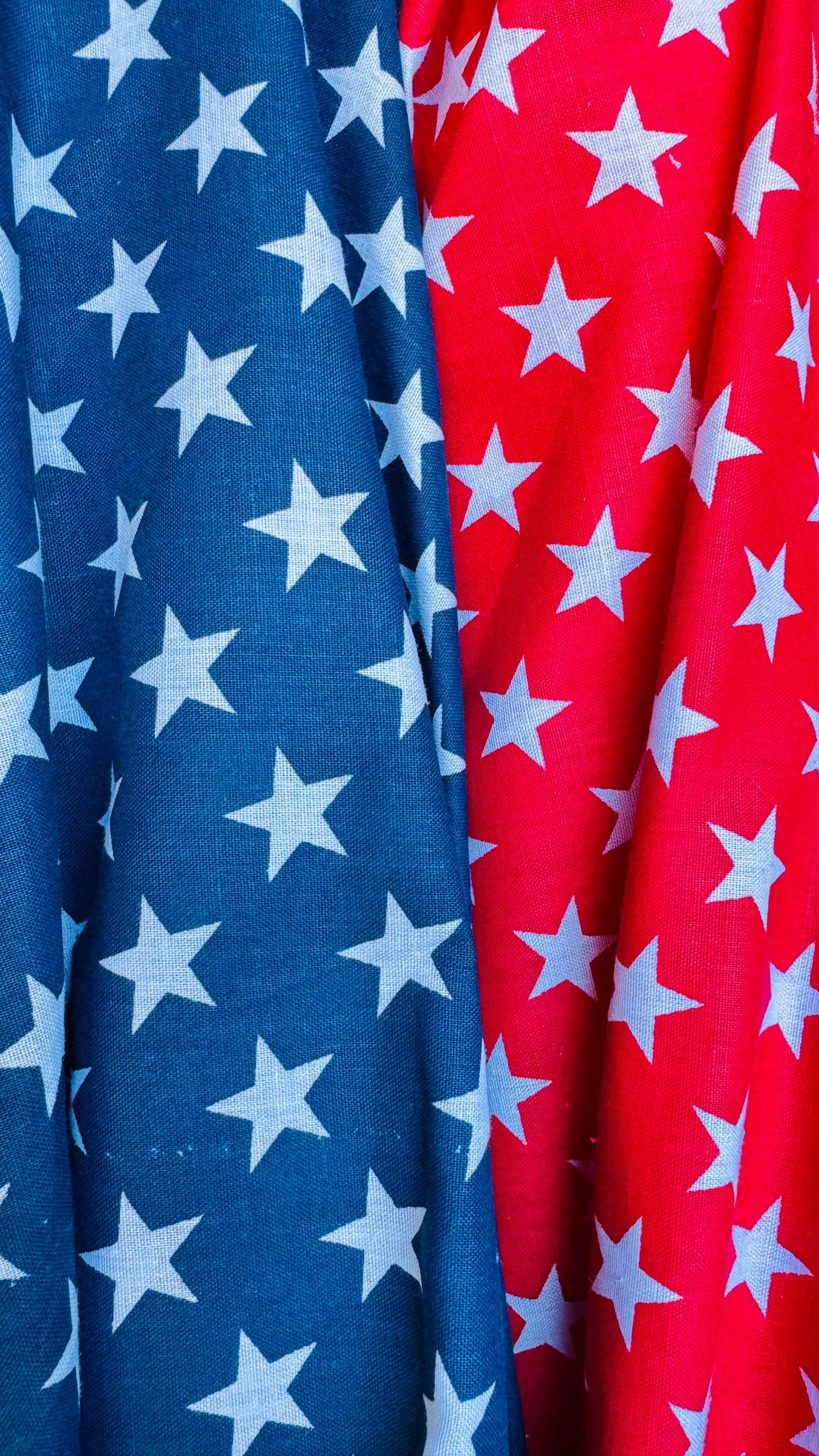 Stars Freedom design print on Poly Cotton non stretch  58/60” Sold by the YD. High quality fabrics by AlexLAFabrics