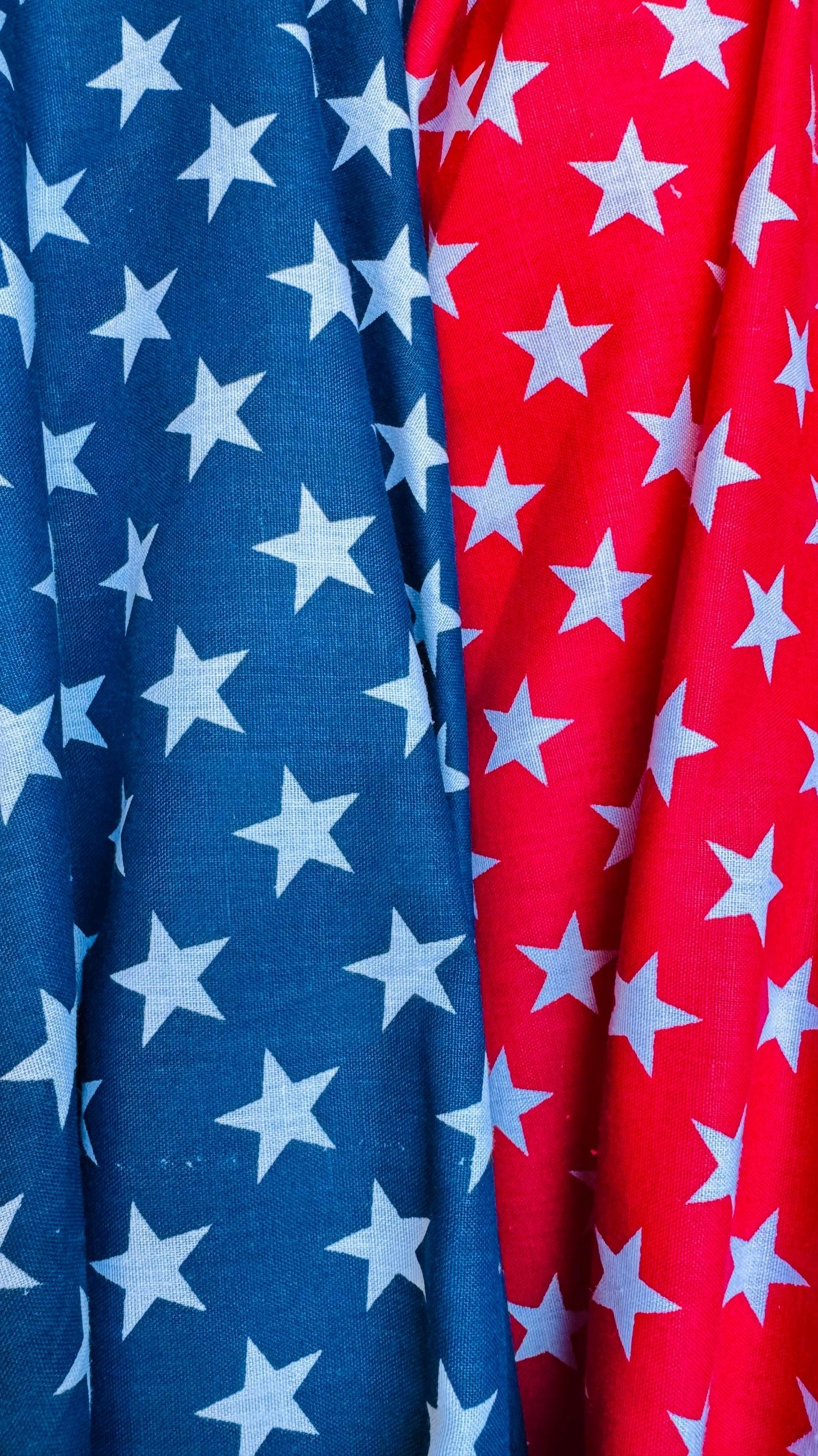 Stars Freedom design print on Poly Cotton non stretch  58/60” Sold by the YD. High quality fabrics by AlexLAFabrics
