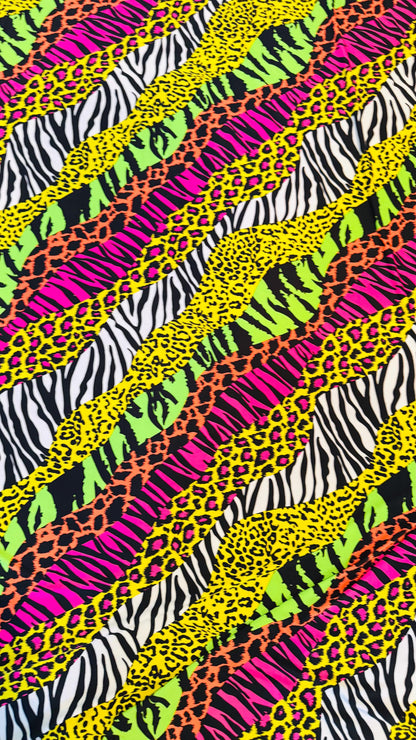 New safari design multi patch work multicolor print on poly spandex 4way stretch 58/60" Sold by the YD. Ships worldwide from Los Ángeles CA