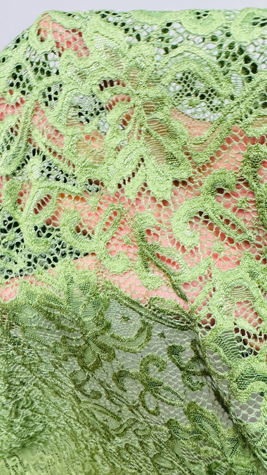 New Victoria Sage Stretch lace design best quality of stretch lace 55/57” Sold by the YD. Ships Worldwide from Los Ángeles California USA
