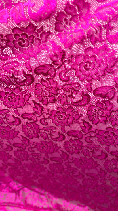 New Victoria Stretch lace design best quality of Magenta stretch lace 55/57” Sold by the YD. Ships Worldwide from Los Ángeles California USA