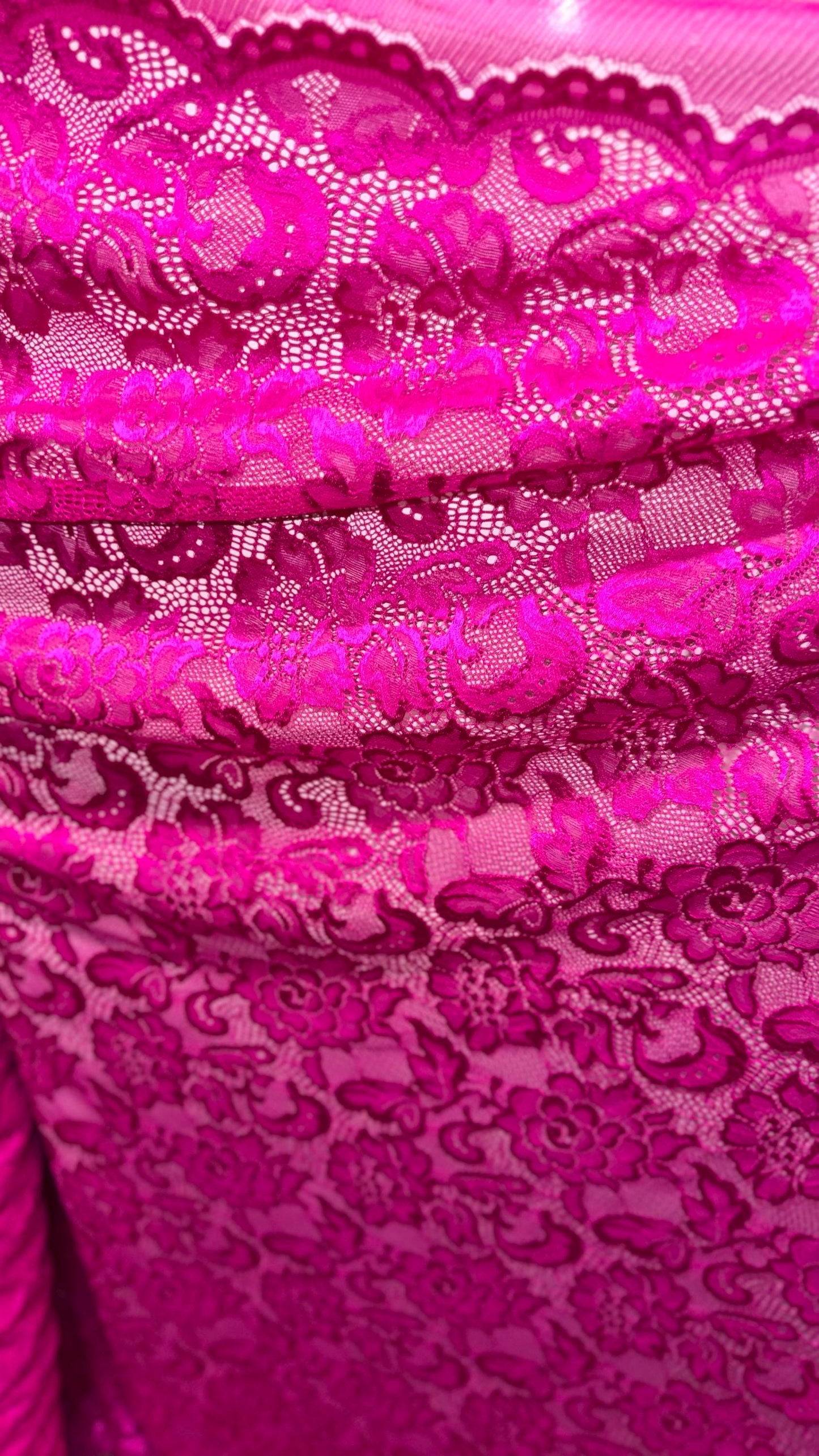 New Victoria Stretch lace design best quality of Magenta stretch lace 55/57” Sold by the YD. Ships Worldwide from Los Ángeles California USA