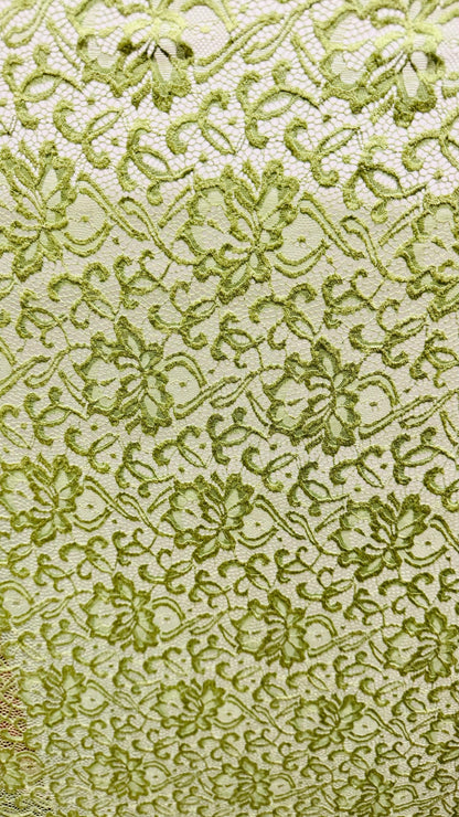 New Victoria Sage Stretch lace design best quality of stretch lace 55/57” Sold by the YD. Ships Worldwide from Los Ángeles California USA