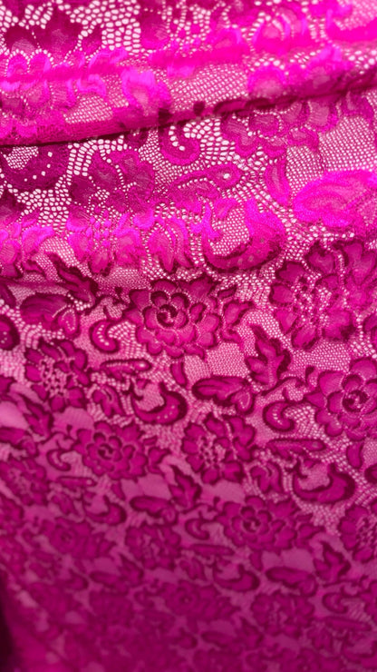 New Victoria Stretch lace design best quality of Magenta stretch lace 55/57” Sold by the YD. Ships Worldwide from Los Ángeles California USA