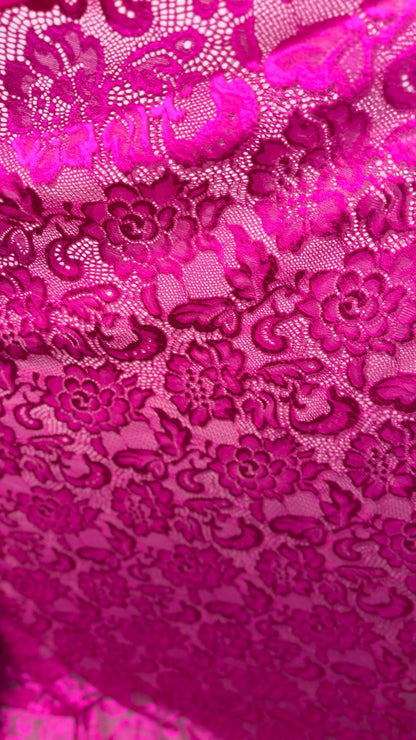 New Victoria Stretch lace design best quality of Magenta stretch lace 55/57” Sold by the YD. Ships Worldwide from Los Ángeles California USA