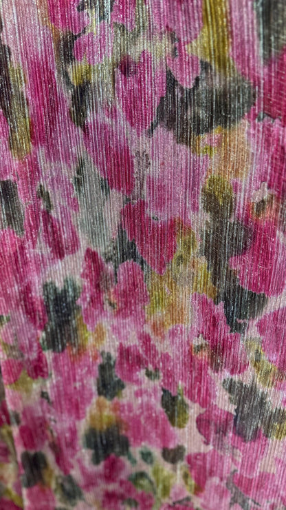 New Flower Abstract Design Pleated metallic stretch mesh 4way stretch 58/60" Sold by the YD. Ships worldwide from Los Angeles California