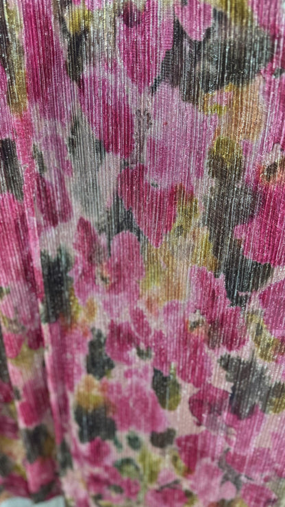 New Flower Abstract Design Pleated metallic stretch mesh 4way stretch 58/60" Sold by the YD. Ships worldwide from Los Angeles California