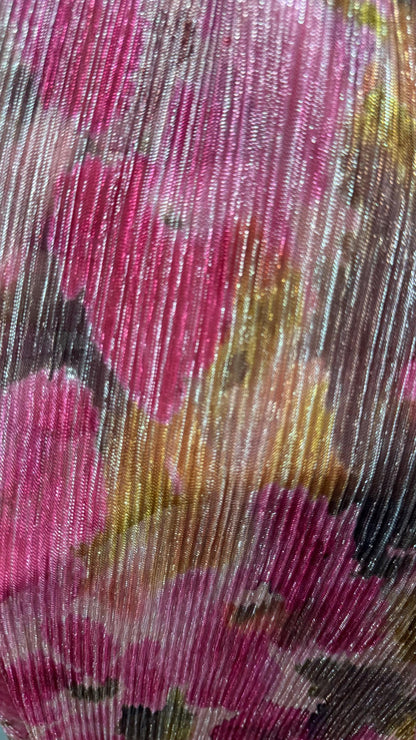 New Flower Abstract Design Pleated metallic stretch mesh 4way stretch 58/60" Sold by the YD. Ships worldwide from Los Angeles California
