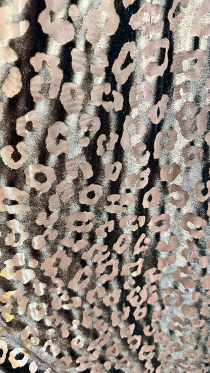 New Burnout stretch velvet Exotic Leopard design 4-way stretch 58/60” Sold by the YD. Ships Worldwide from Los Angeles California USA.