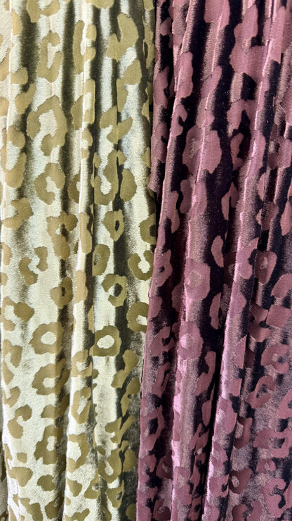 New Burnout stretch velvet Exotic Leopard design 4-way stretch 58/60” Sold by the YD. Ships Worldwide from Los Angeles California USA.