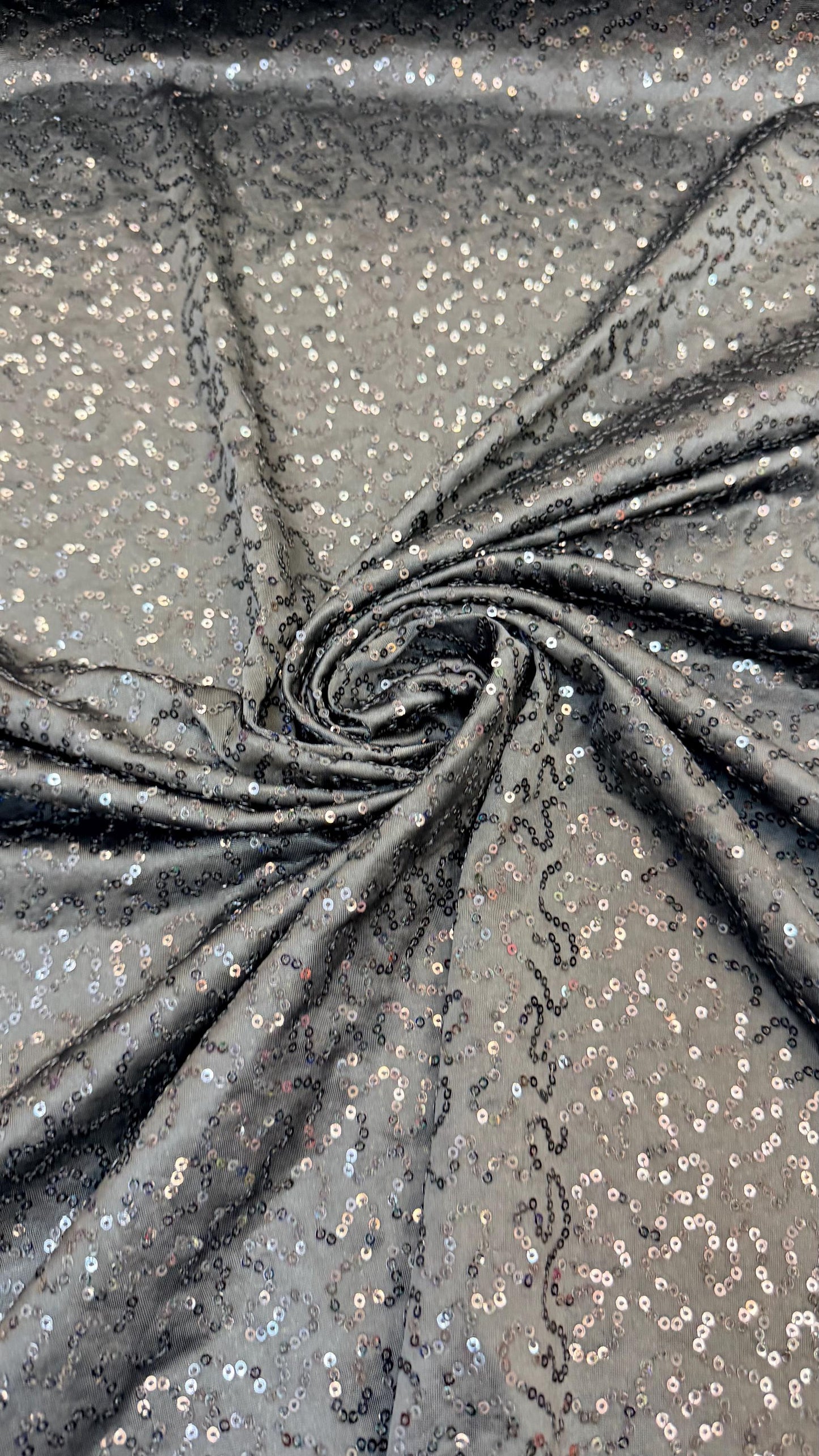 NEW Chain sequins design on spandex base 2way stretch 58/60" Sold by the yd. Ships worldwide from Los Angeles California USA