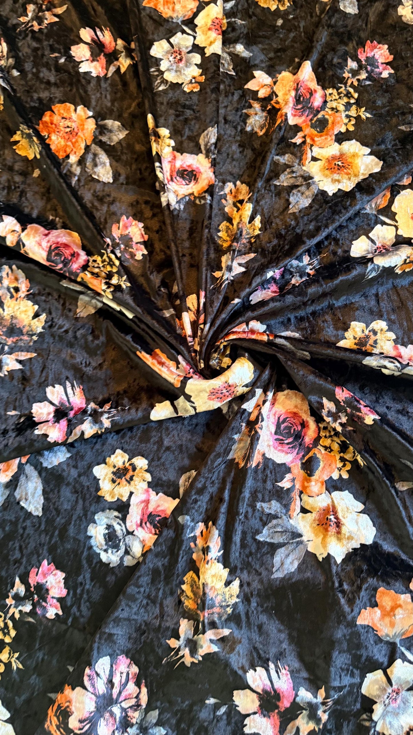 New Stretch velvet Romantic flower design black/multi 2way Stretch 58/60" Sold by the YD. Ships worldwide from Los Ángeles California USA.