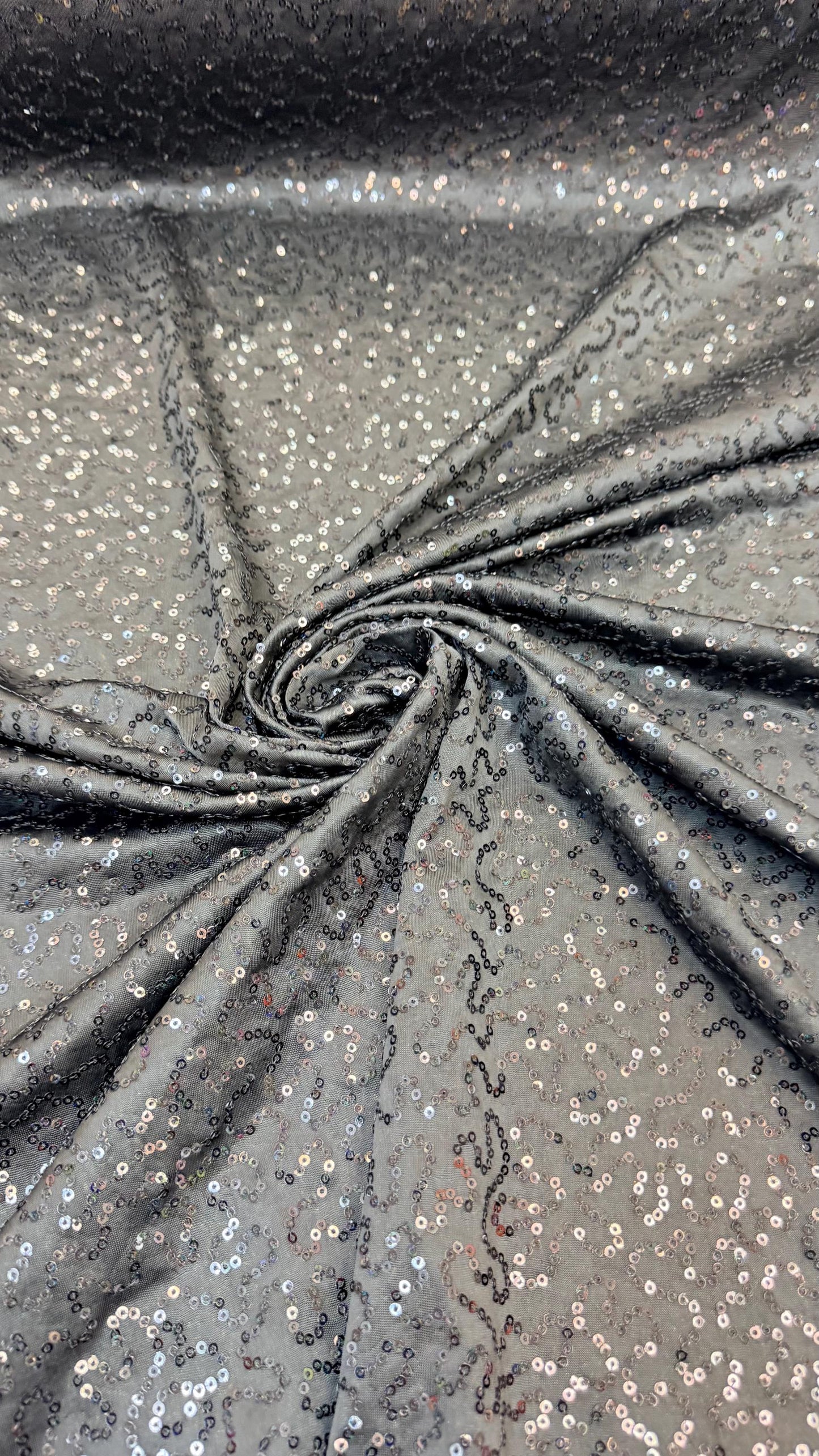 NEW Chain sequins design on spandex base 2way stretch 58/60" Sold by the yd. Ships worldwide from Los Angeles California USA